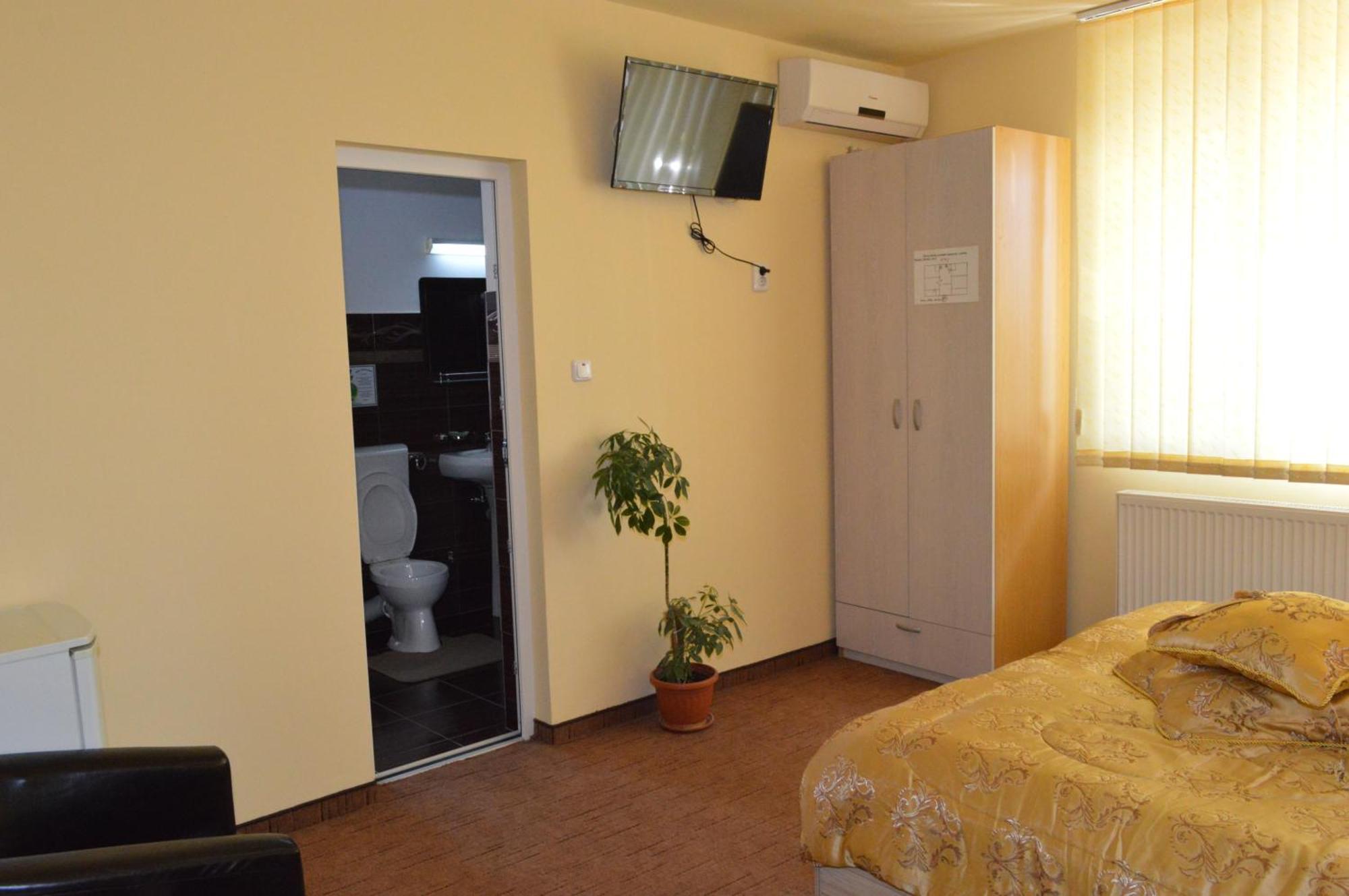 Pensiunea Beverly Hills Baile Felix Ngoại thất bức ảnh