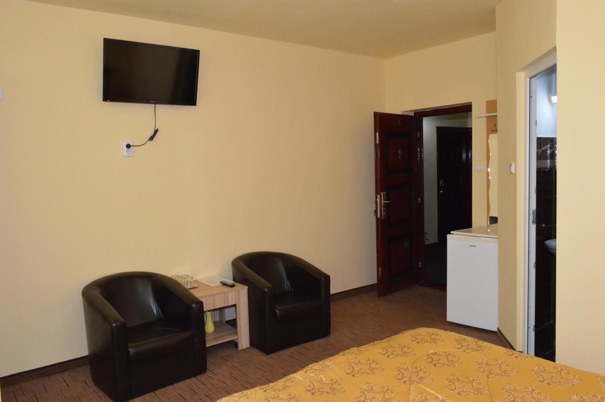 Pensiunea Beverly Hills Baile Felix Ngoại thất bức ảnh
