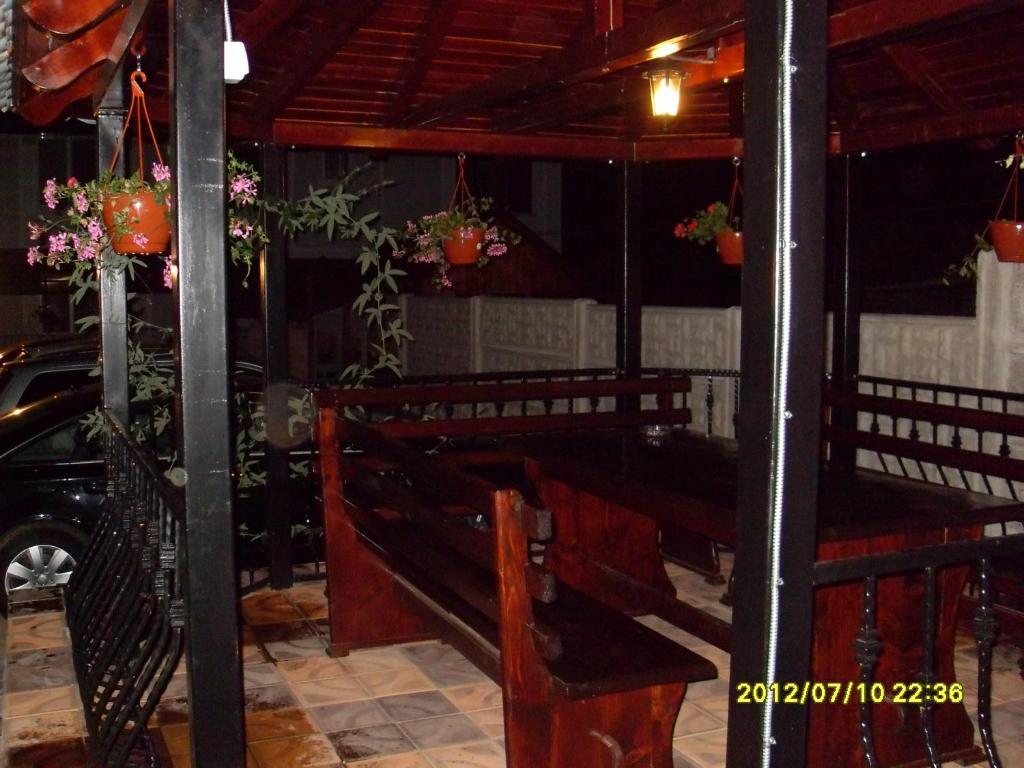 Pensiunea Beverly Hills Baile Felix Ngoại thất bức ảnh